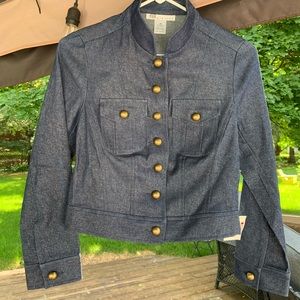✨HP✨NWT! Cropped Denim Blazer w/Gold Brass Buttons